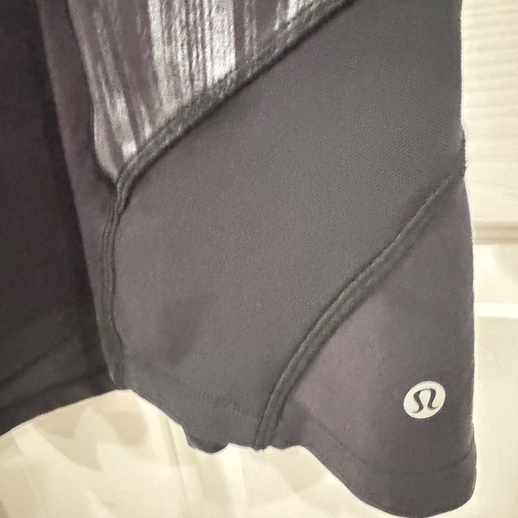 Lululemon Black Athletic Dress Racerback Mesh Athletic Workout S/M
Preloved - Picture 3 of 9